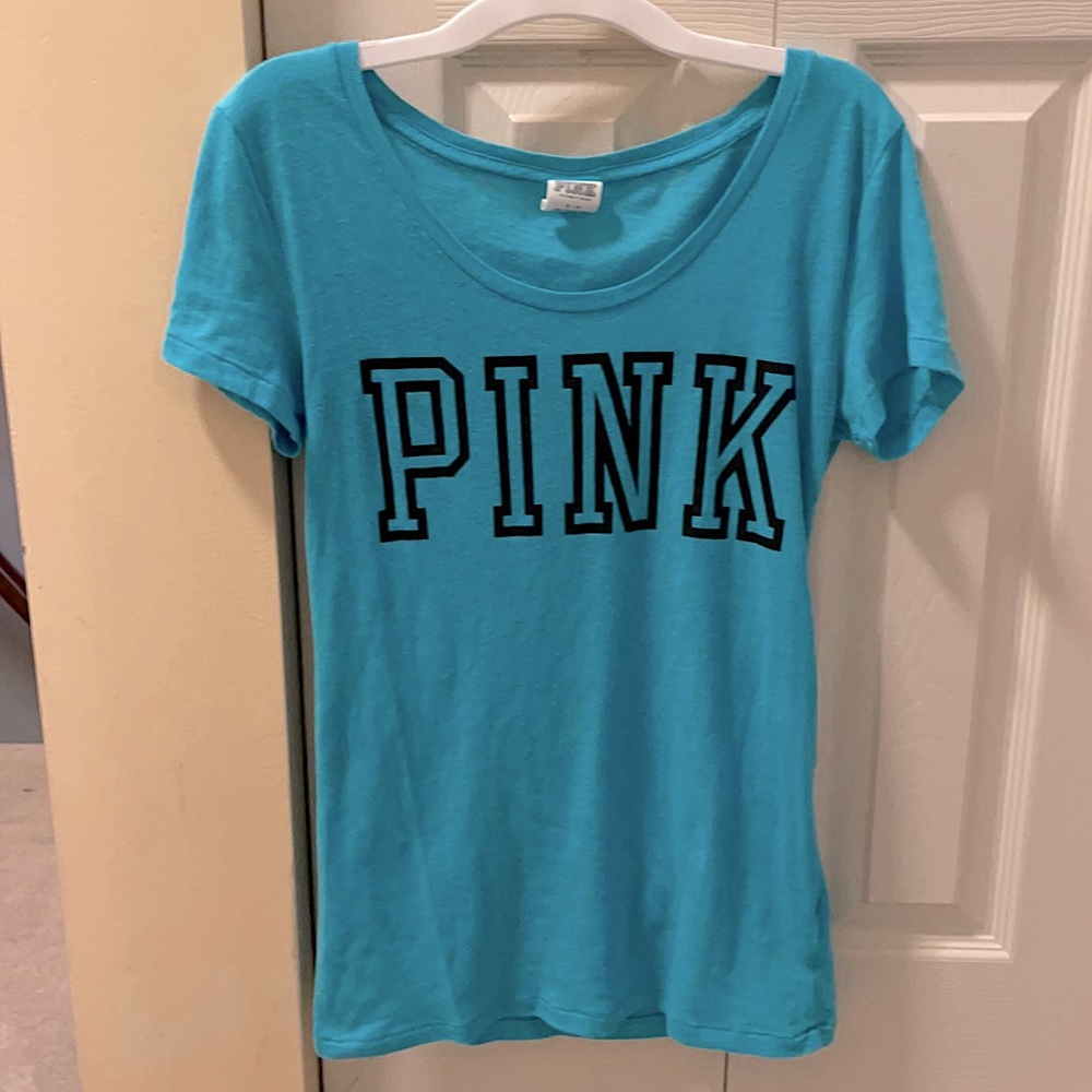 PINK/ VS Tshirt